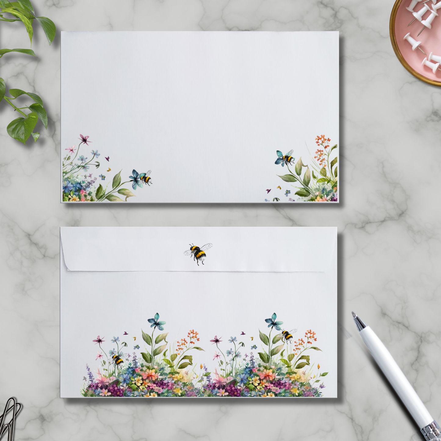 Small bee notepad and envelope set | 60 sheet tear-off notepad and envelopes| gift for friend